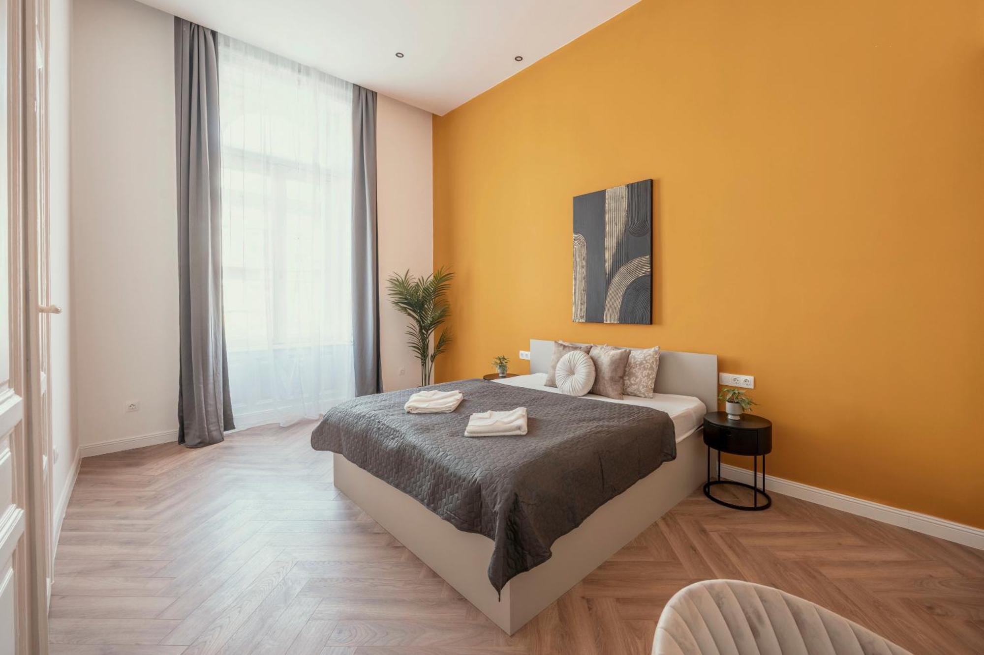 Exclusive Central 3Bedrm Stylish Residence By Prestige Homes Budapest Exterior photo